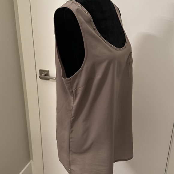 le  chateau tank top, Size large, color 'greyish ' brown - Picture 4 of 7